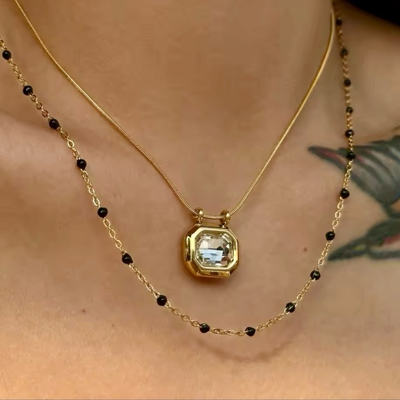 18K Gold Plated Stainless Steel Square White AAA CZ Crystal Pendant Necklace - Picture 6 of 15